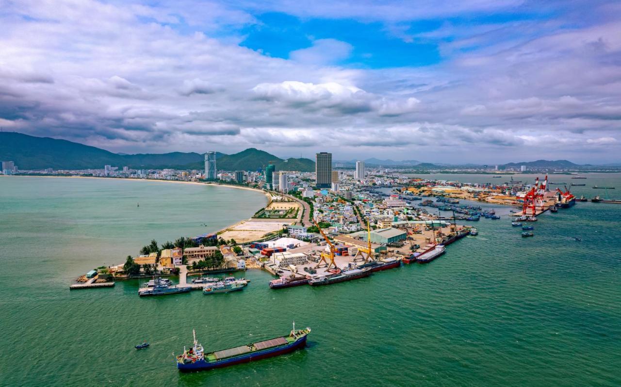Khach San Ciao Quy Nhon Hotel Exterior photo