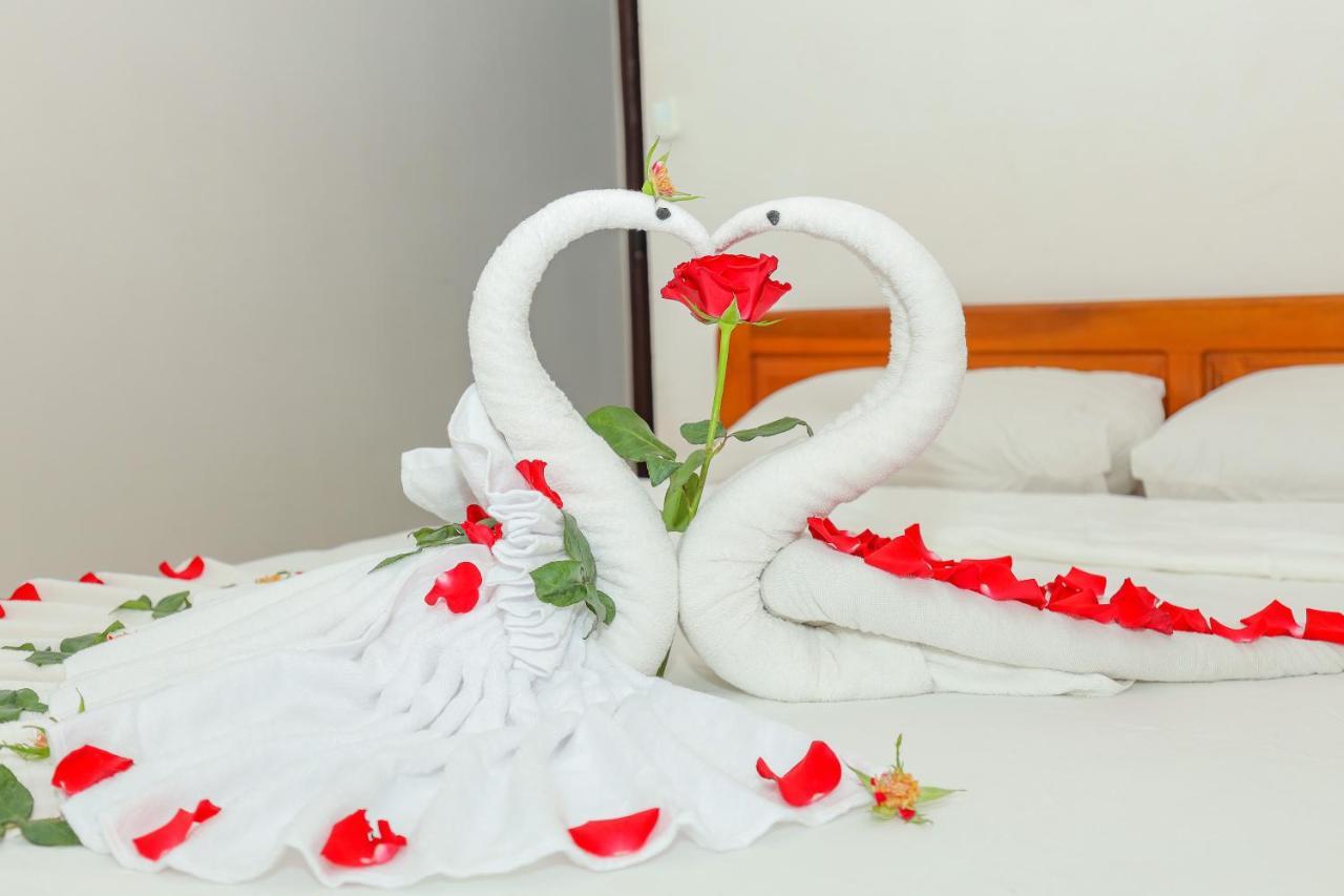 Khach San Ciao Quy Nhon Hotel Exterior photo